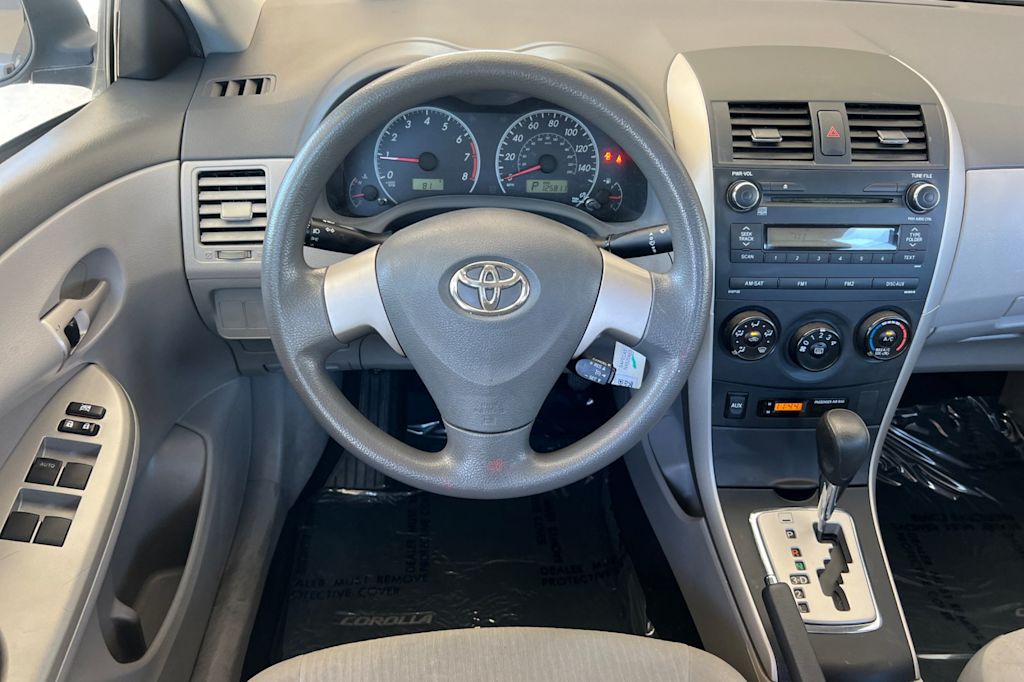 Thumbnail: 2010 Toyota Corolla - 11