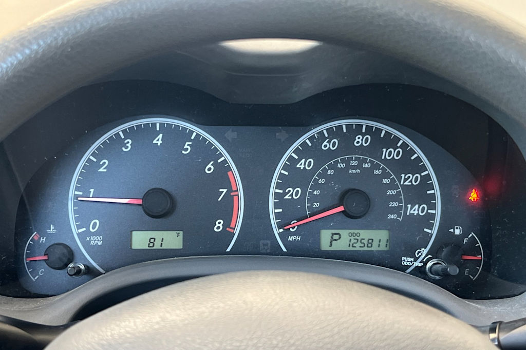 Thumbnail: 2010 Toyota Corolla - 15