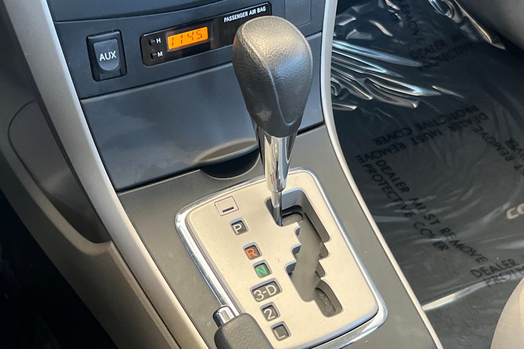 Thumbnail: 2010 Toyota Corolla - 14