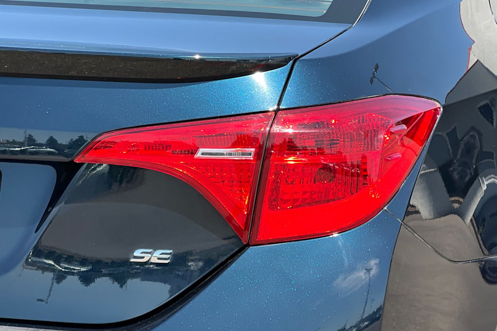Thumbnail: 2018 Toyota Corolla - 29
