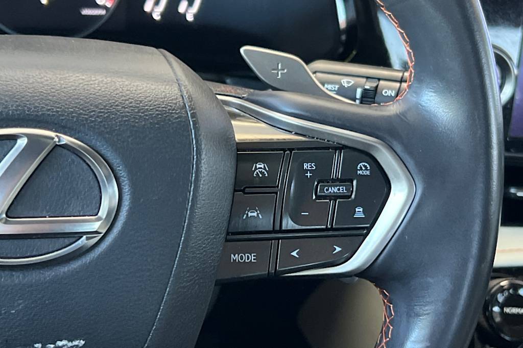 Thumbnail: 2024 Lexus ES - 31