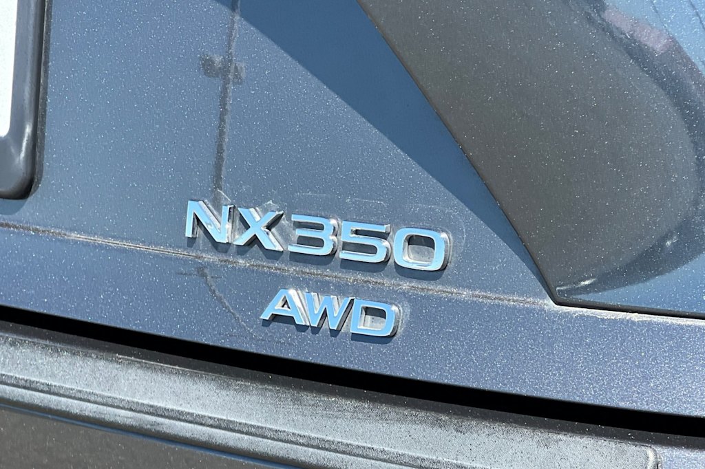 Thumbnail: 2024 Lexus ES - 7