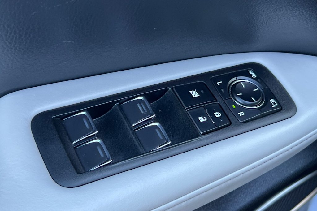 Thumbnail: 2019 Lexus RX - 21