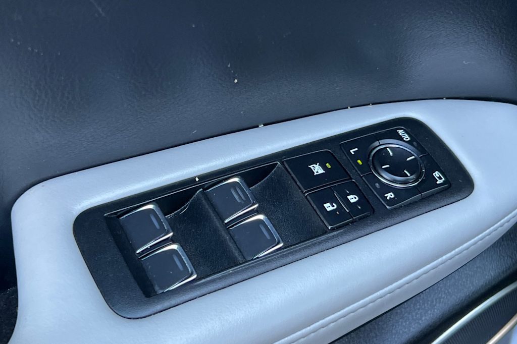 Thumbnail: 2019 Lexus RX - 22