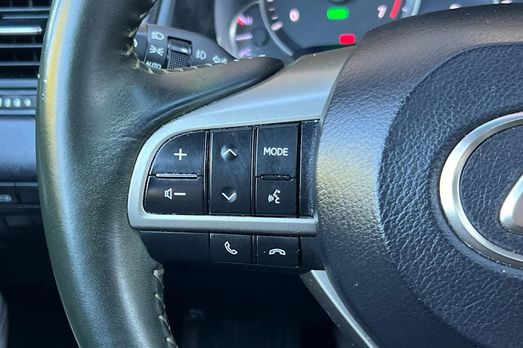 Thumbnail: 2019 Lexus RX - 31