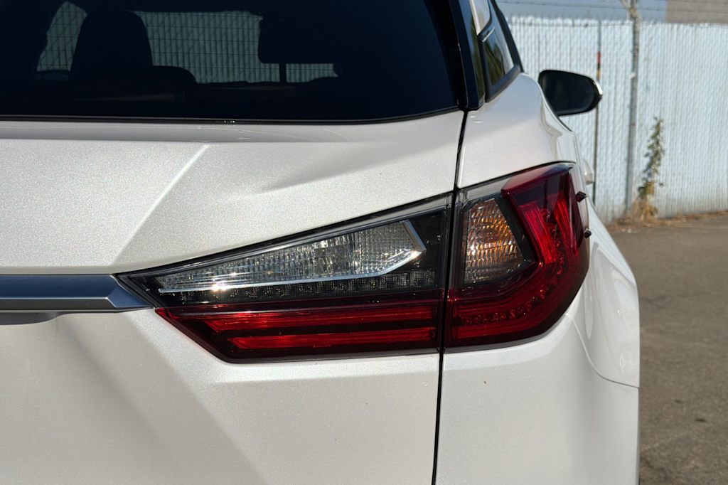 Thumbnail: 2017 Lexus RX - 23