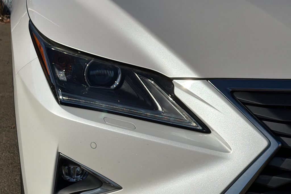 Thumbnail: 2017 Lexus RX - 19