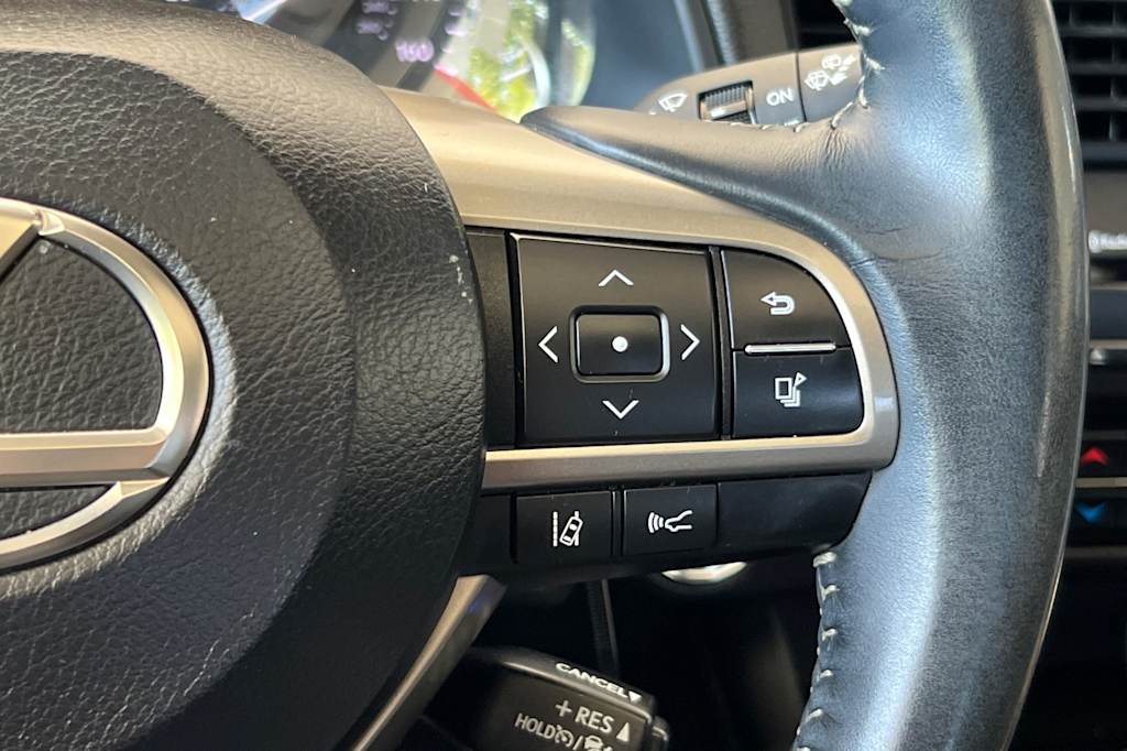 Thumbnail: 2016 Lexus RX - 31