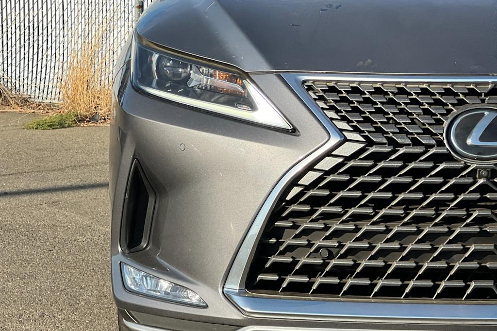Thumbnail: 2022 Lexus RX - 17