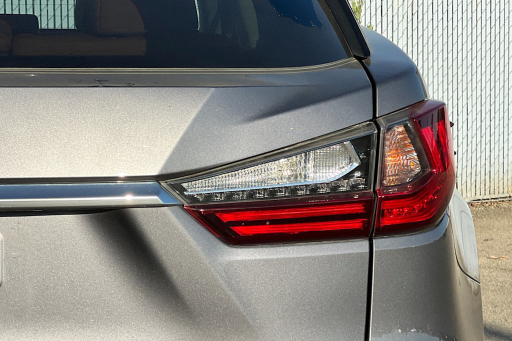 Thumbnail: 2022 Lexus RX - 21