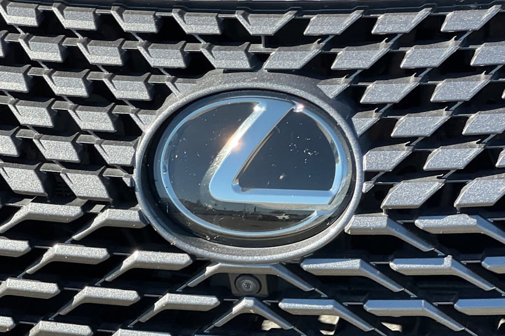 Thumbnail: 2021 Lexus RX - 7