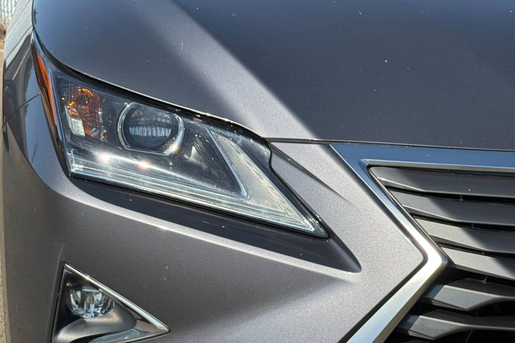 Thumbnail: 2017 Lexus RX - 19