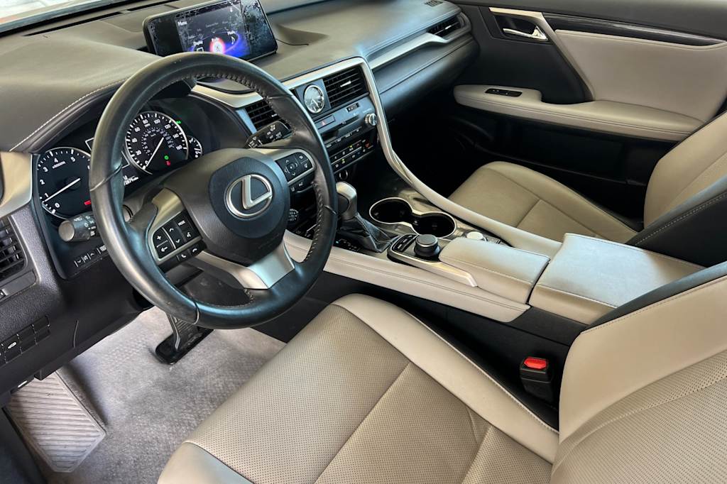 Thumbnail: 2018 Lexus RX - 2