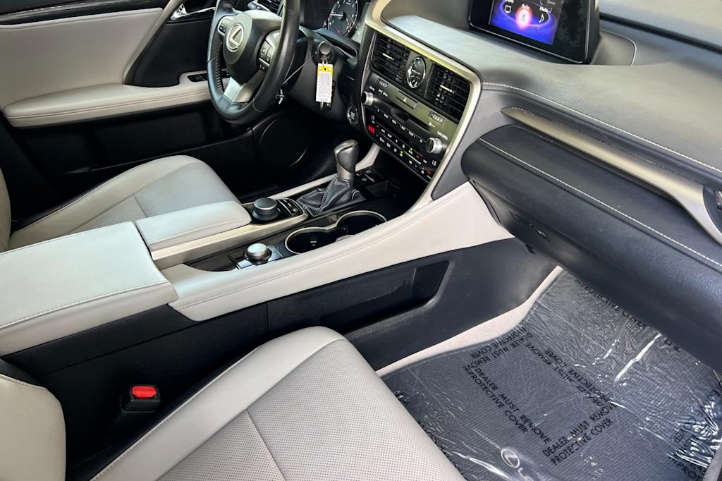 Thumbnail: 2018 Lexus RX - 13