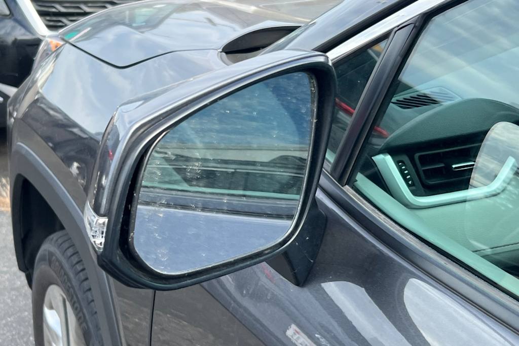 Thumbnail: 2021 Toyota RAV4 - 12