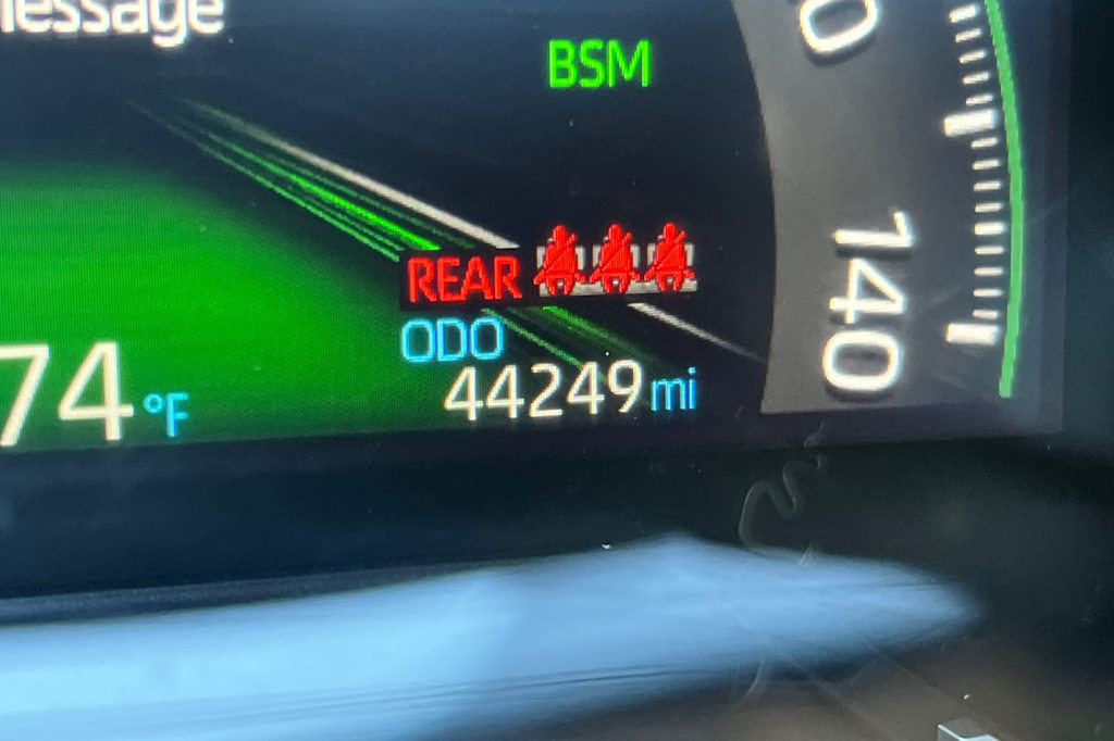 Thumbnail: 2023 Toyota RAV4 - 33