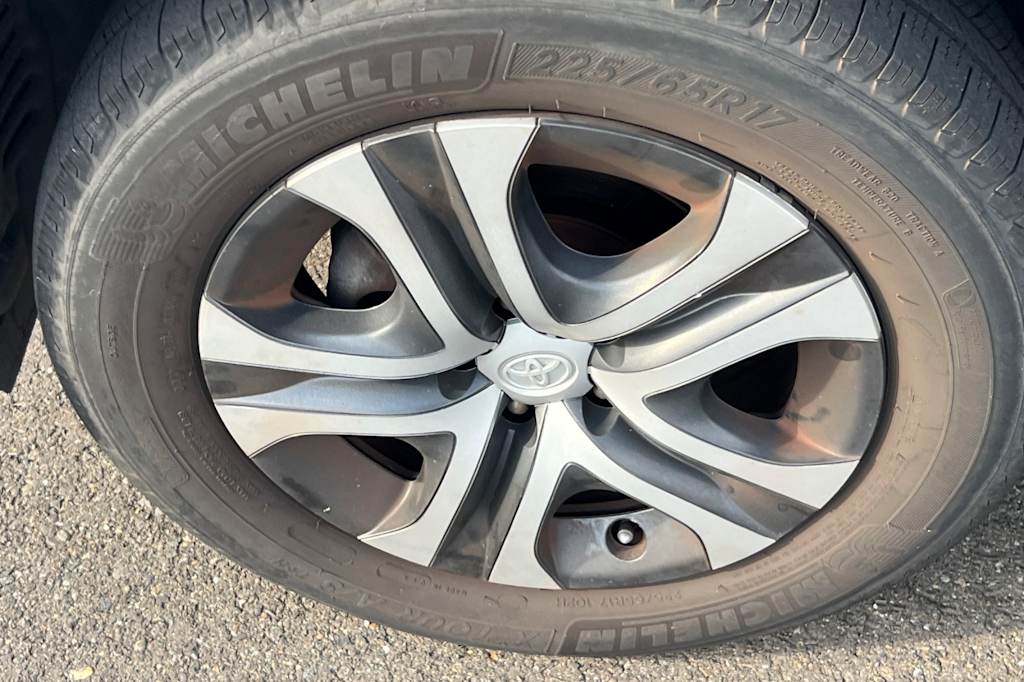 Thumbnail: 2016 Toyota RAV4 - 6