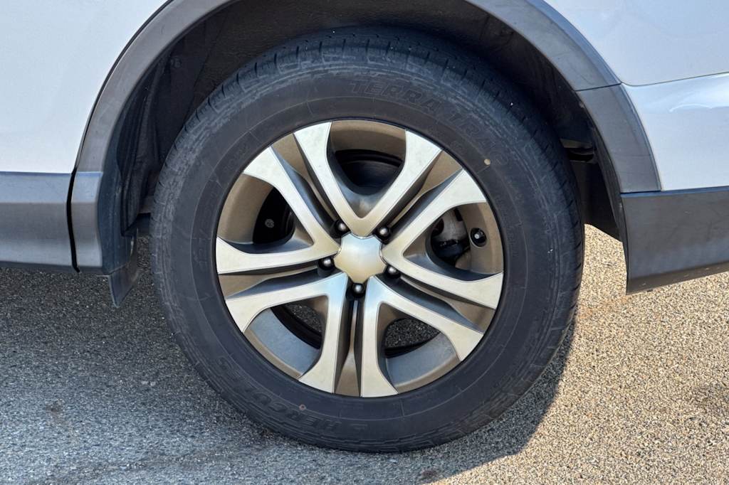 Thumbnail: 2016 Toyota RAV4 - 26