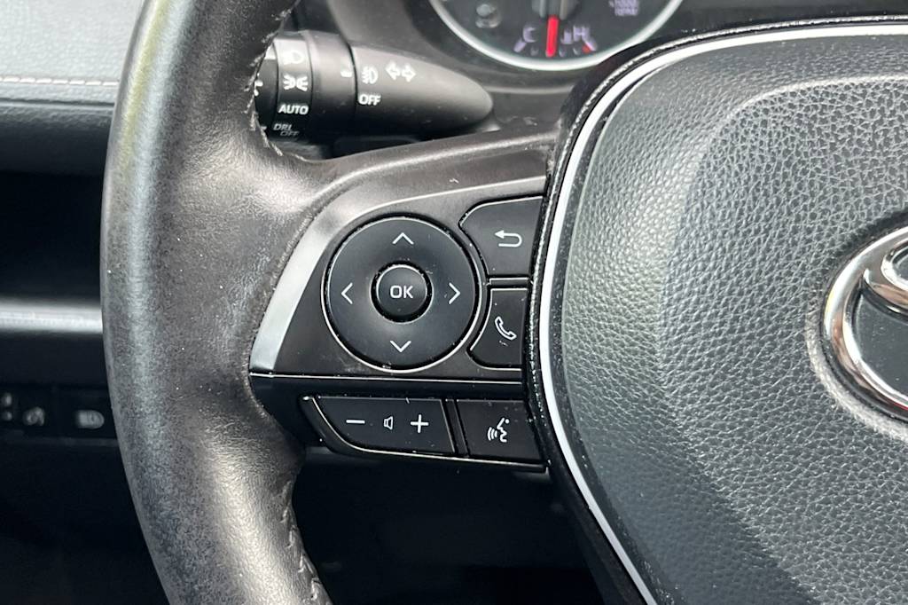 Thumbnail: 2021 Toyota RAV4 - 29