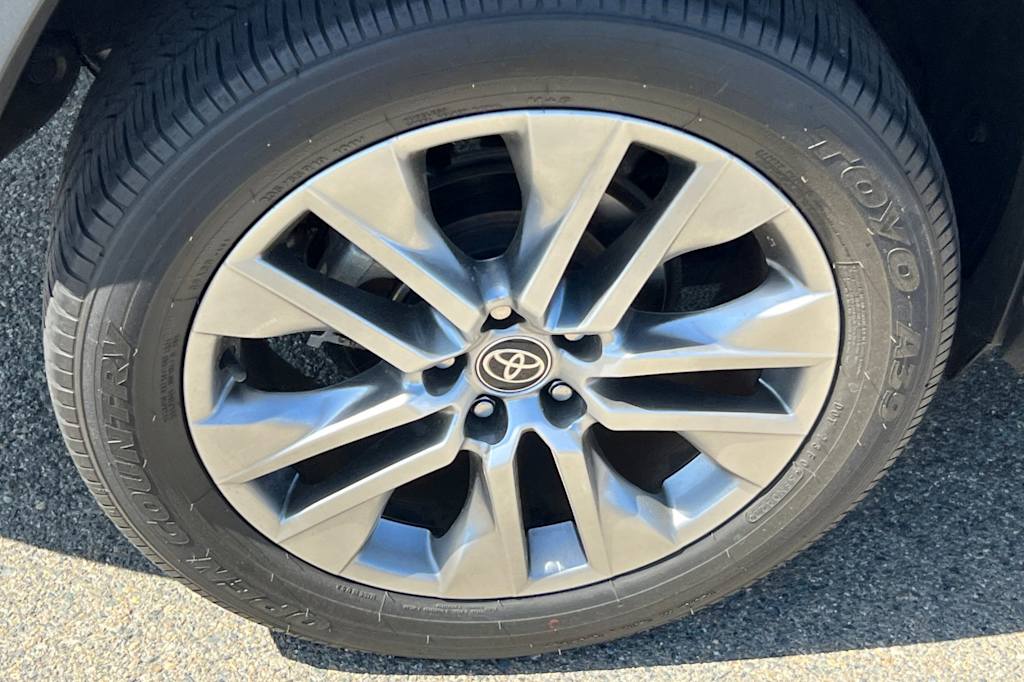 Thumbnail: 2023 Toyota RAV4 - 18