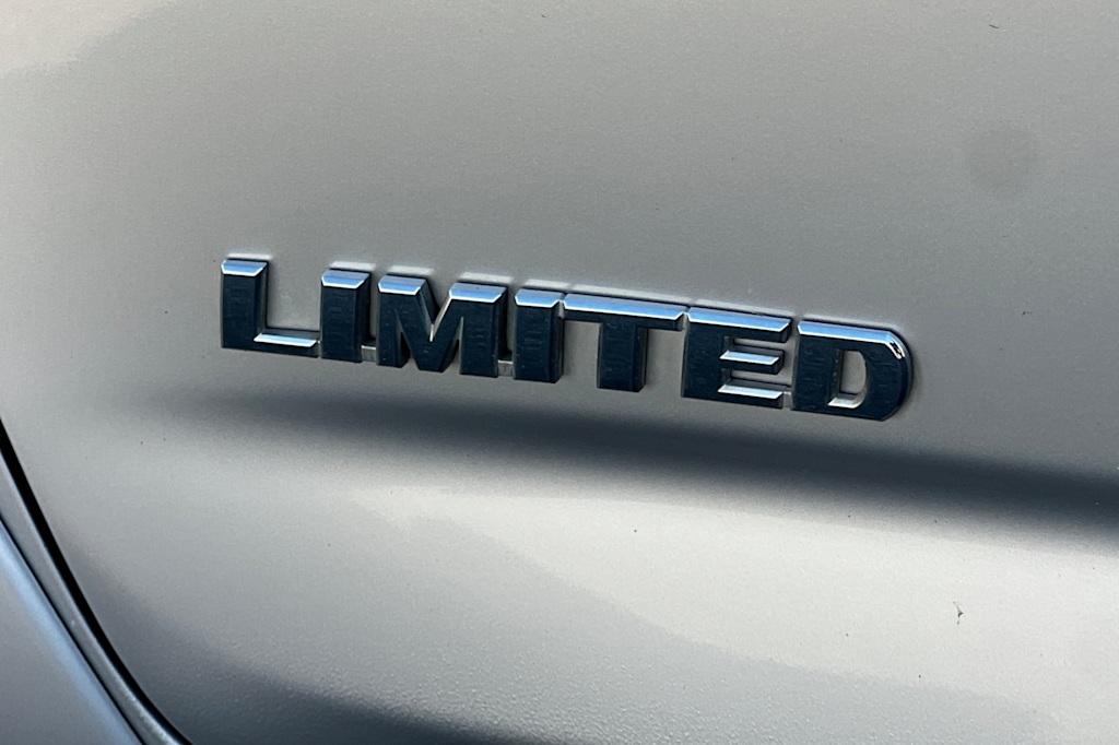 Thumbnail: 2012 Toyota RAV4 - 6