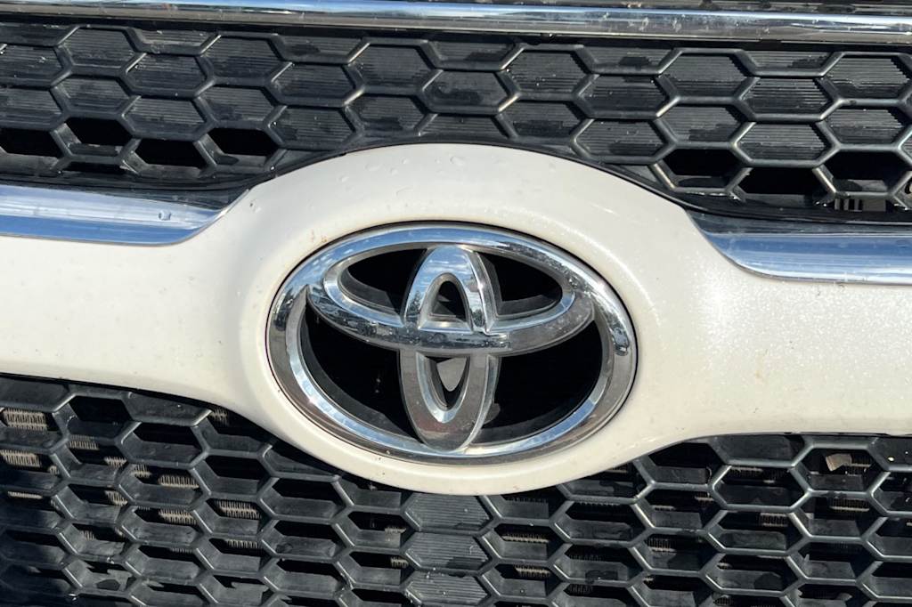 Thumbnail: 2010 Toyota RAV4 - 5