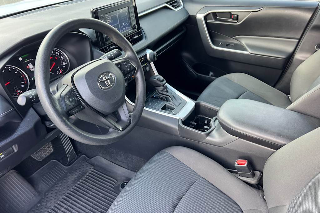 Thumbnail: 2022 Toyota RAV4 - 2