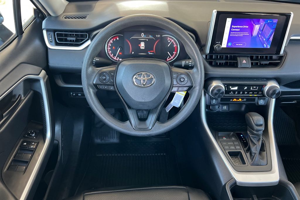 Thumbnail: 2024 Toyota RAV4 - 10