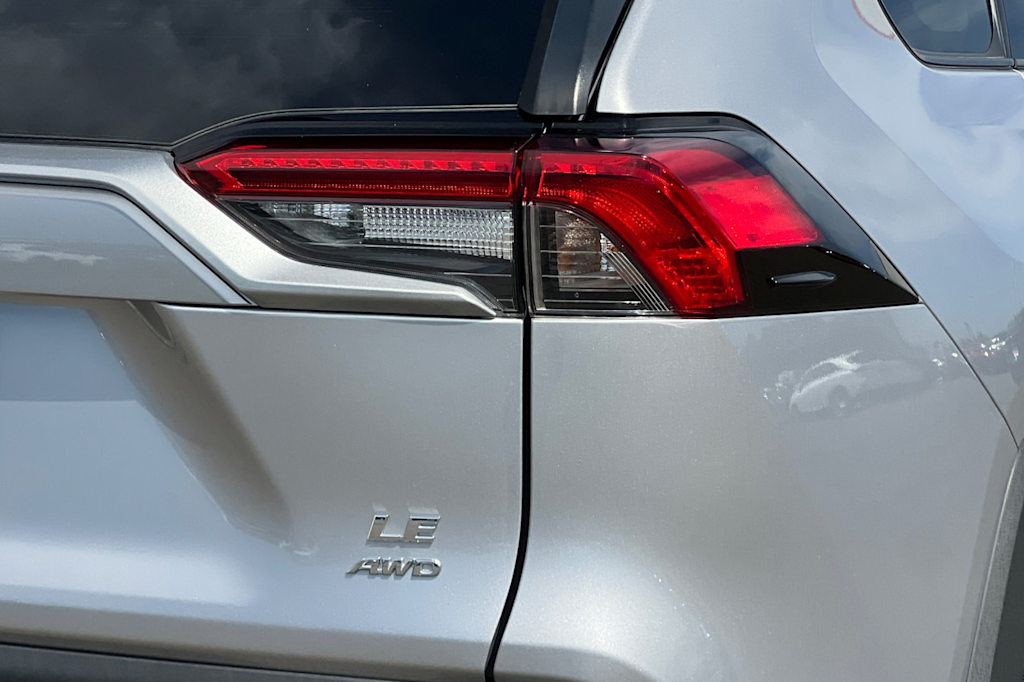 Thumbnail: 2023 Toyota RAV4 - 30