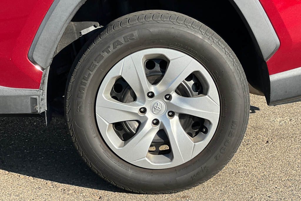 Thumbnail: 2020 Toyota RAV4 - 26