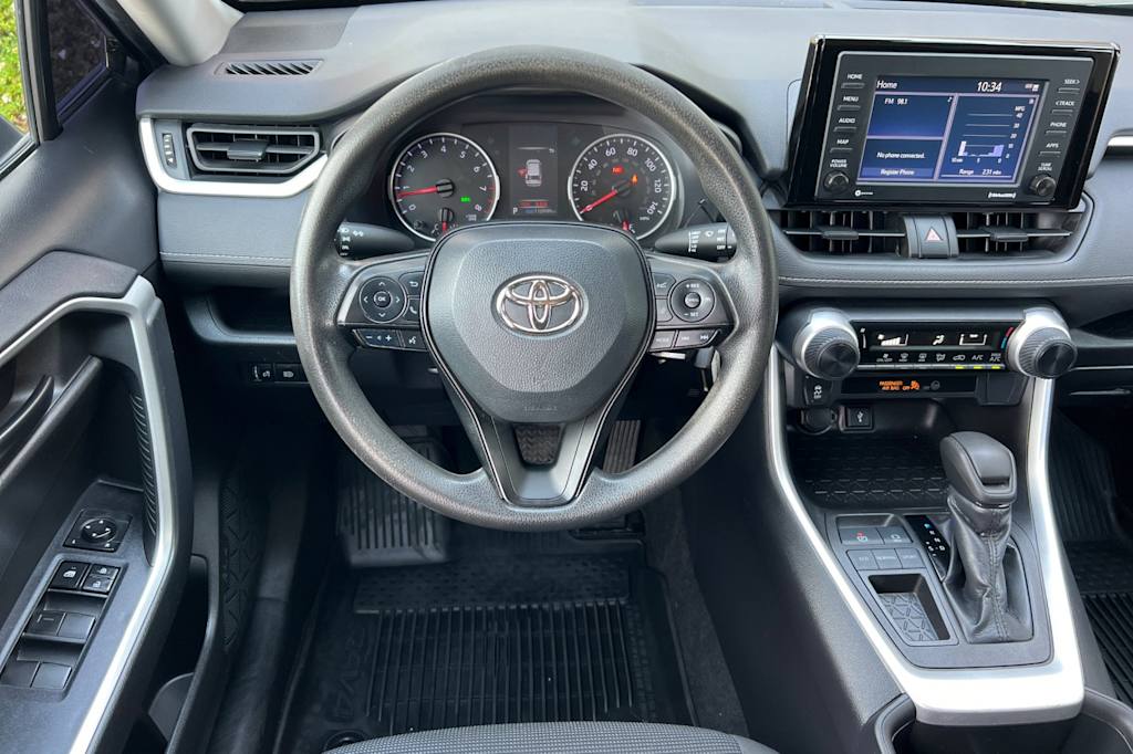 Thumbnail: 2022 Toyota RAV4 - 10