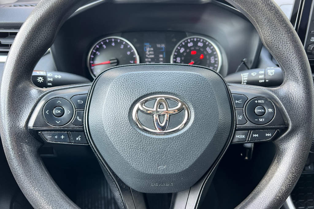 Thumbnail: 2022 Toyota RAV4 - 27