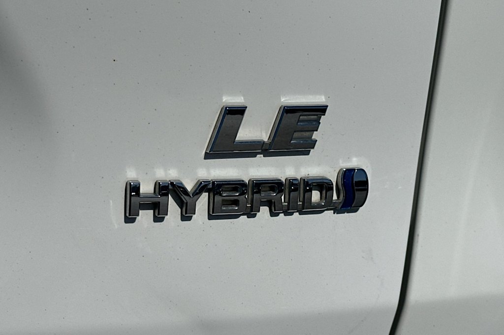 Thumbnail: 2020 Toyota RAV4 - 32