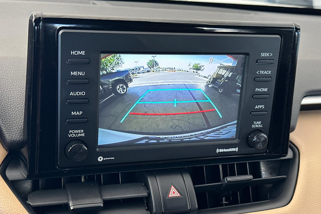 Thumbnail: 2020 Toyota RAV4 - 25
