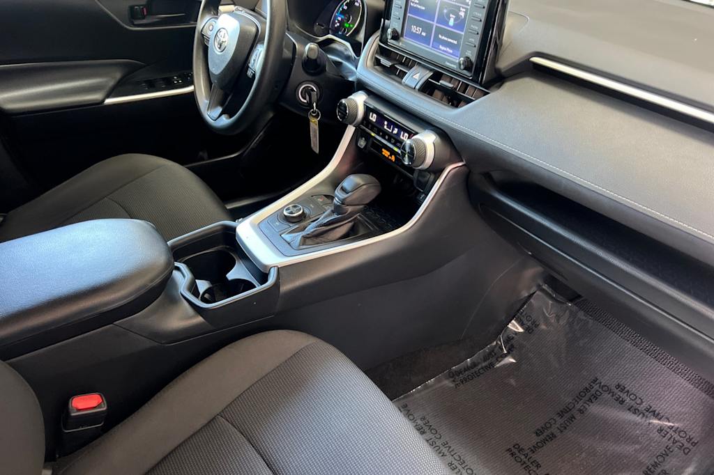 Thumbnail: 2020 Toyota RAV4 - 12