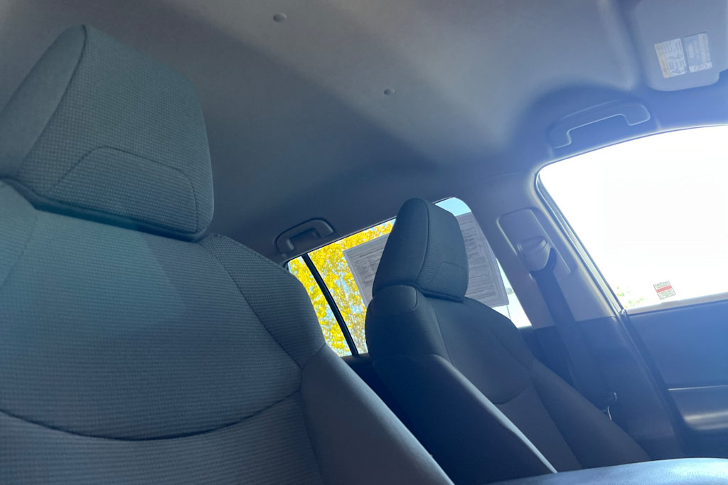 Thumbnail: 2020 Toyota RAV4 - 9