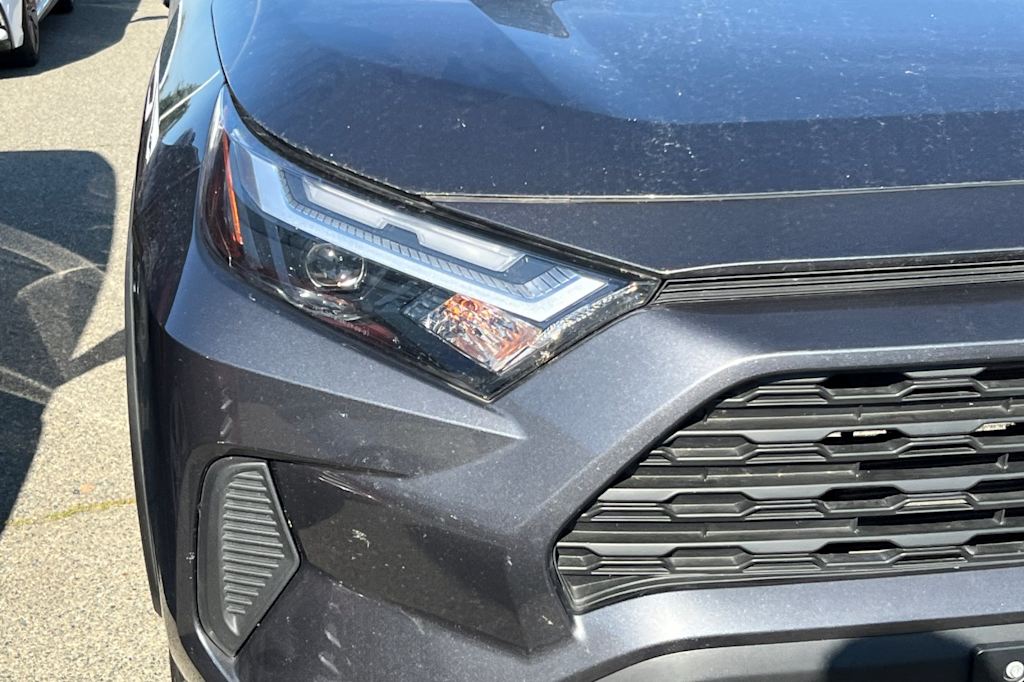 Thumbnail: 2024 Toyota RAV4 - 15