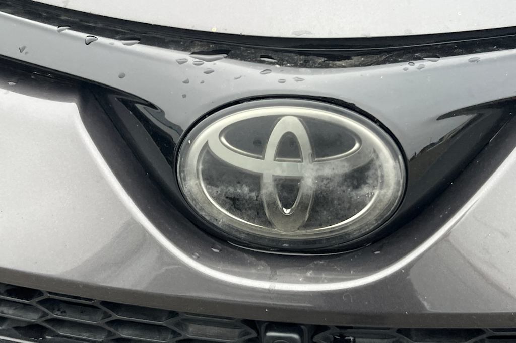 Thumbnail: 2016 Toyota RAV4 - 11