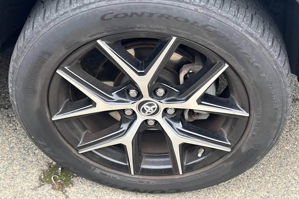 Thumbnail: 2016 Toyota RAV4 - 6