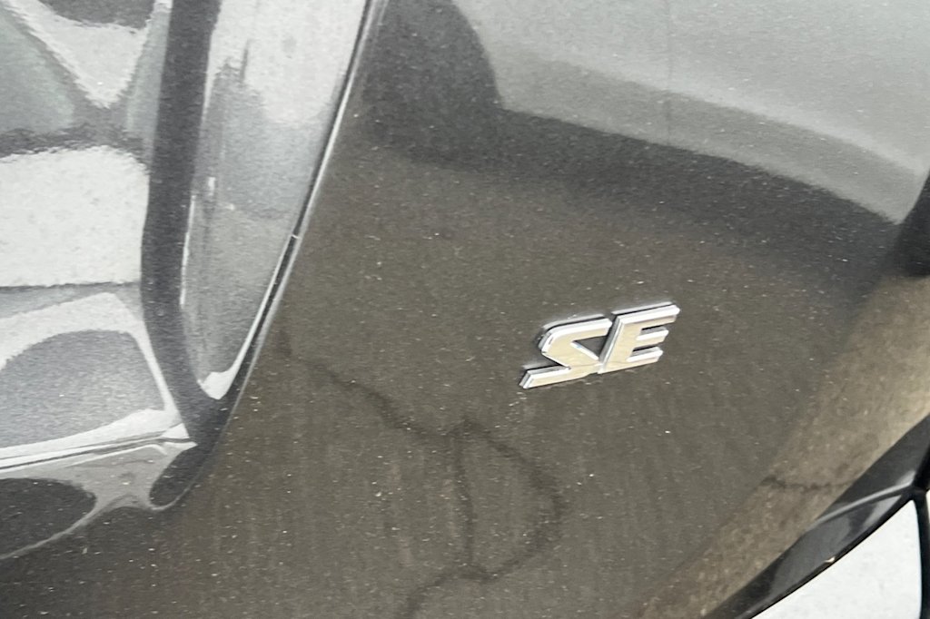 Thumbnail: 2016 Toyota RAV4 - 5