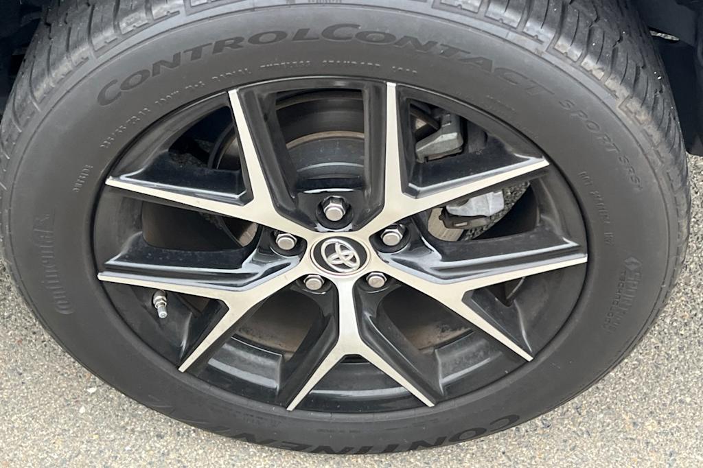 Thumbnail: 2016 Toyota RAV4 - 18