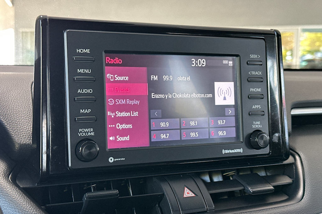 Thumbnail: 2022 Toyota RAV4 - 13