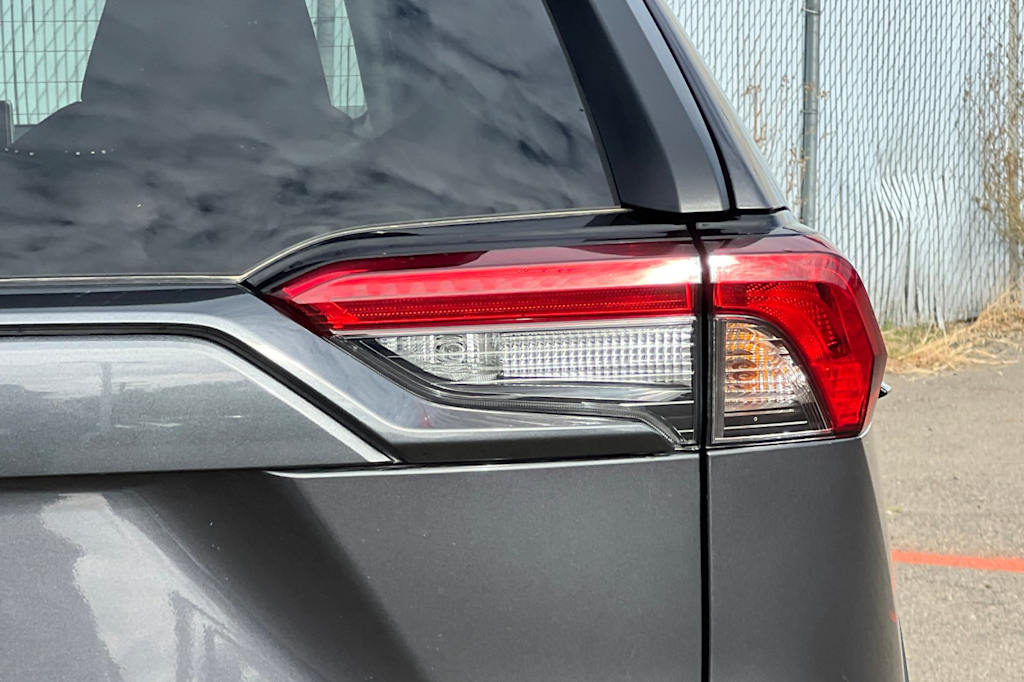 Thumbnail: 2025 Toyota RAV4 - 23