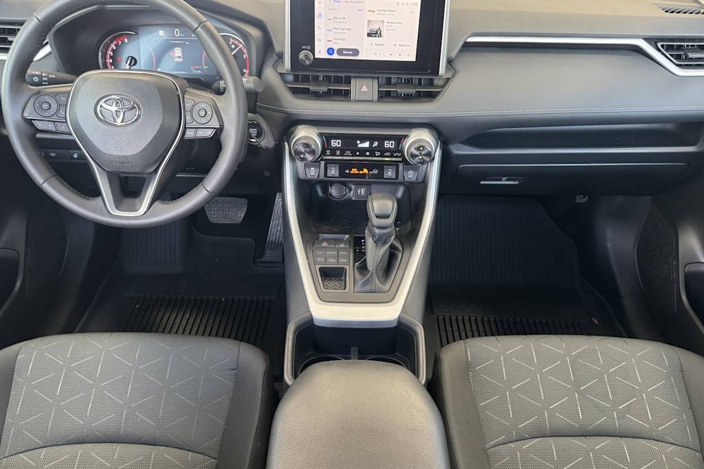 Thumbnail: 2025 Toyota RAV4 - 2