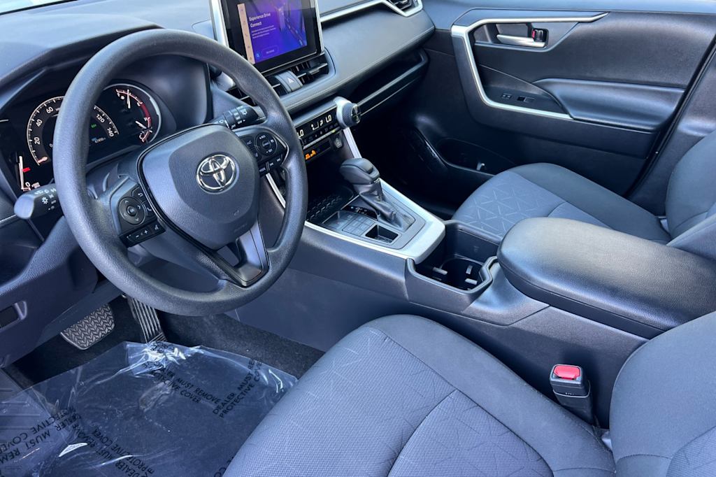 Thumbnail: 2025 Toyota RAV4 - 9