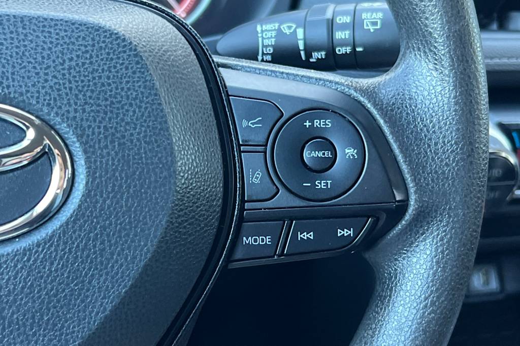 Thumbnail: 2023 Toyota RAV4 - 30