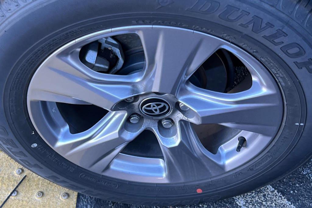 Thumbnail: 2025 Toyota RAV4 - 18