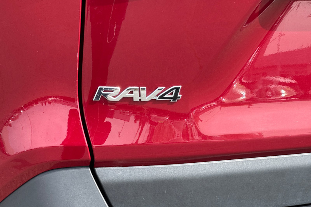 Thumbnail: 2023 Toyota RAV4 - 7
