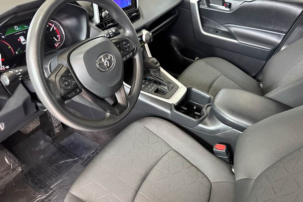 Thumbnail: 2023 Toyota RAV4 - 9