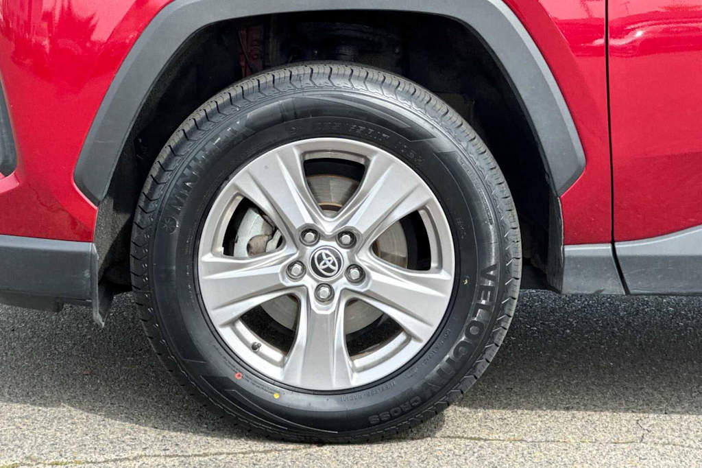 Thumbnail: 2023 Toyota RAV4 - 8